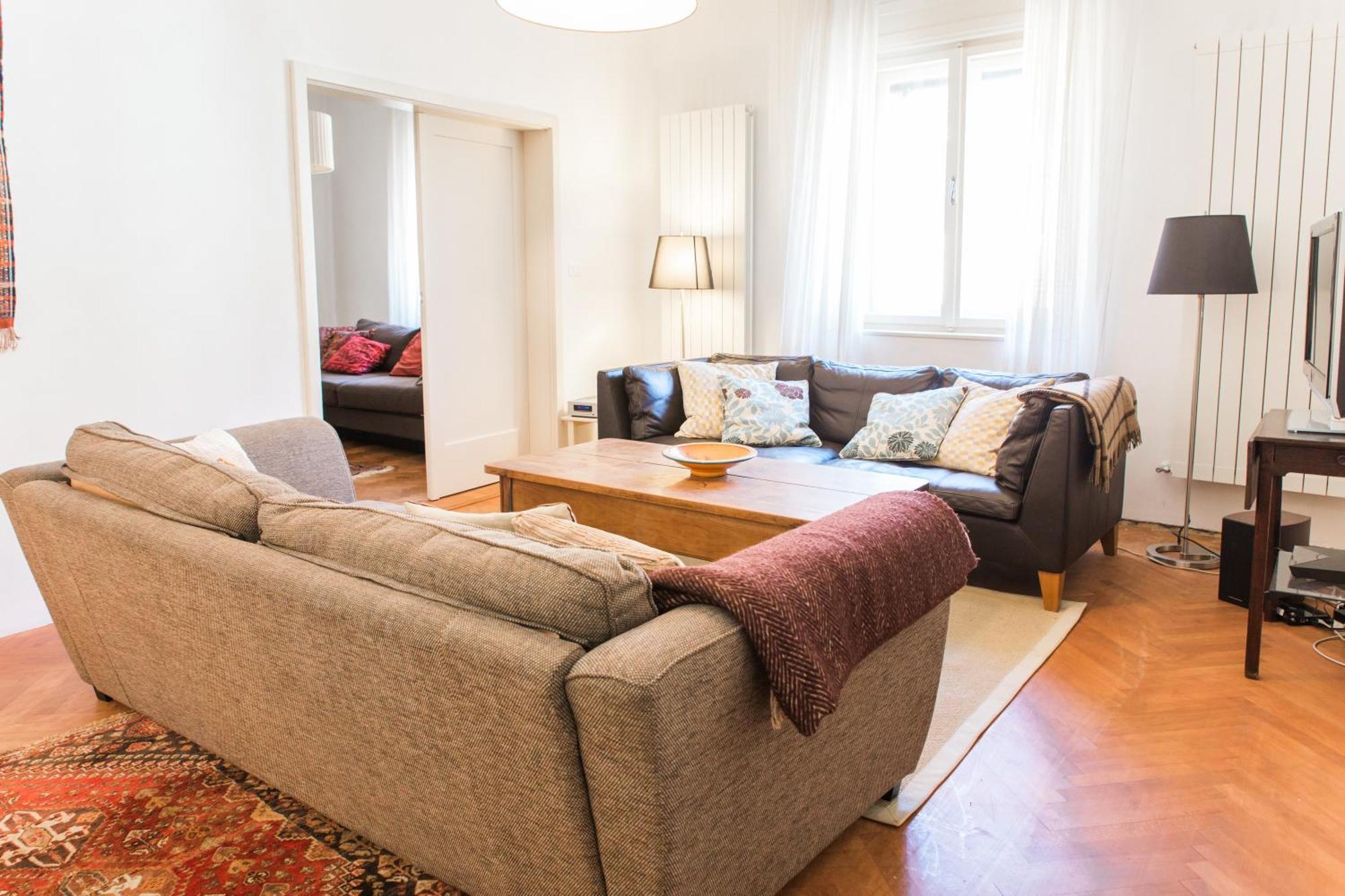 Tolmin Center Apartments Townhouse & Loft Eksteriør bilde